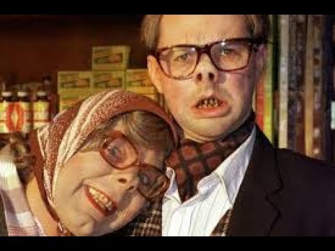 03  Tubbs and Edward Road Men   League of Gentlemen